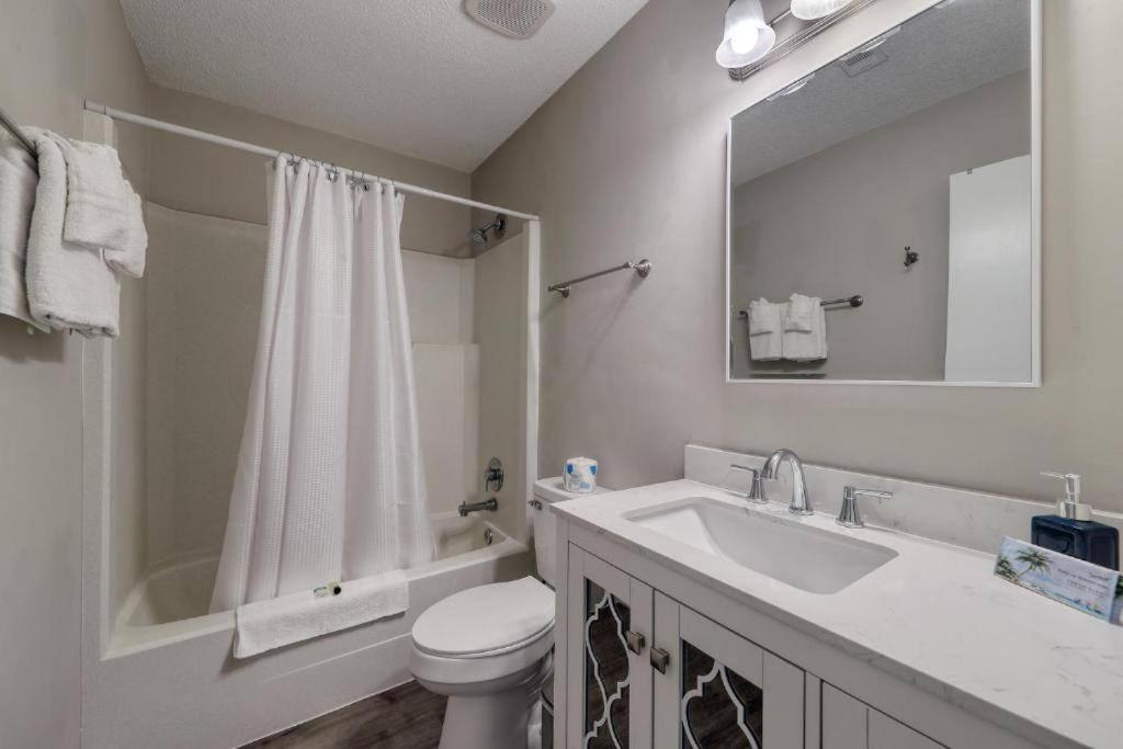 Stylish Haven New Walk To The Ocean Smart Tvs Wifi Apartment Myrtle Beach Exterior photo